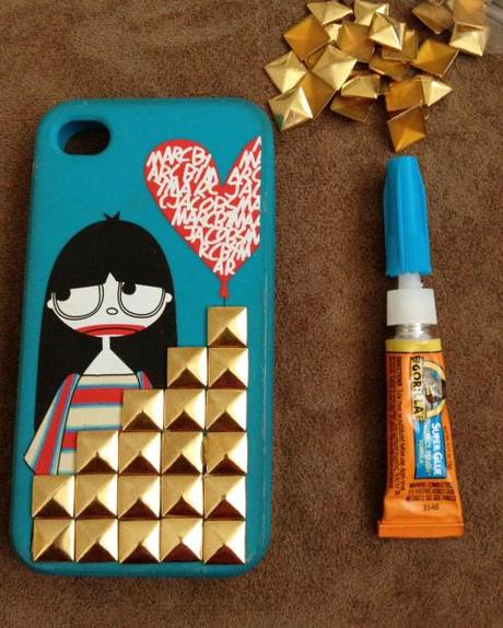 DIY: Studded iPhone Case (Marc Jacobs)