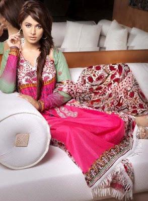 Top Pakistani Fashion Model Ayyan Ali Profile & Pictures