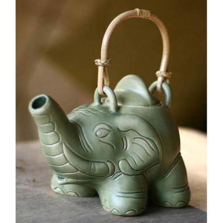 Elephant Green Tea Ceramic Teapot