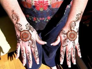 Easy Mehndi Designs