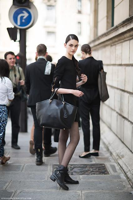 How to wear black head to toe? Woman in Black