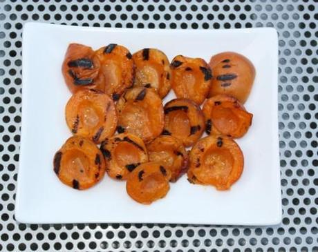 GRILLED APRICOTS WITH HONEYCOMB