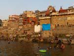 Many locals swimming along the Ganges River