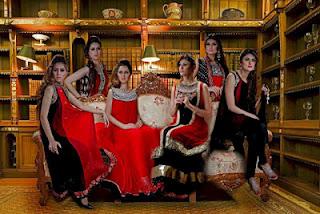 Women’s Evening Wear Red & Black Combination Dresses