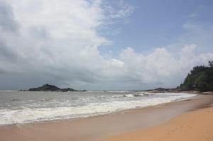 Changing Skies: Three Tanka