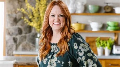 We had so much fun touring ree drummond's oklahoma ranch and learning all about her country lifestyle for our stories in parade and dash, that we know we just had to keep the conversation going. Ree Drummond Net Worth: 5 Facts About The 'Pioneer Women'