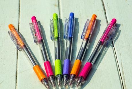 bunch-of-pens