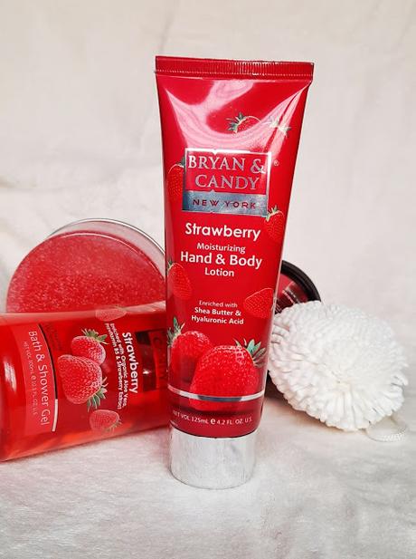 Bryan and Candy, New York Strawberry Bath Tub Spa Kit: Review