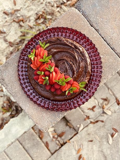 Game-Changing Chocolate Avocado Frosting For My Birthday Cake