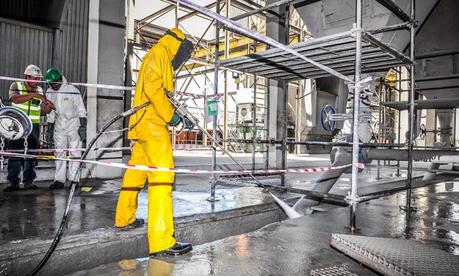 The Importance of using a Professional Industrial Cleaning Service