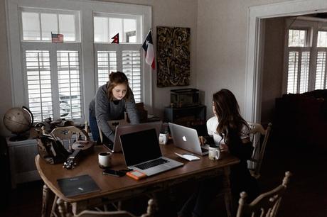 How to choose the best agency for homework help?