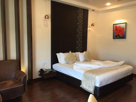 Ajmer & Jaipur Hotel Stay Experience: Grand Xenia & Mansingh Hotel