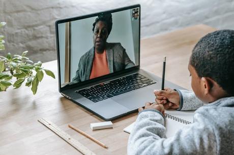 Tips to handle the pressures of college homework