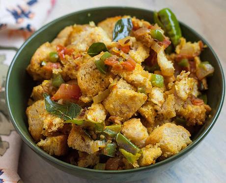 Easy Bread Poha Recipe / Poha Recipe