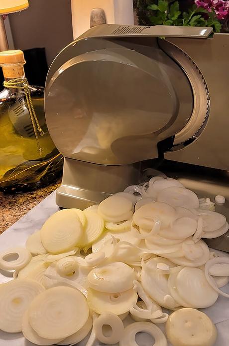 Caramelized Onions in the Instant Pot