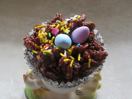 Easter Chocolate Krispie Cakes