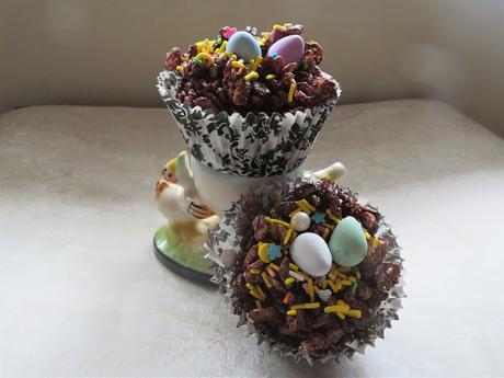 Easter Chocolate Krispie Cakes