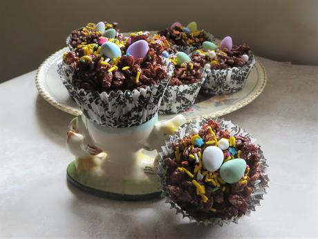 Easter Chocolate Krispie Cakes