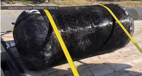 Falcon 9 debris lands in Washington. Falcon 9 debris lands in Washington