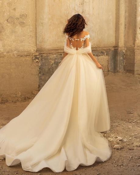 hottest wedding dresses ball gown low back train eva lendel