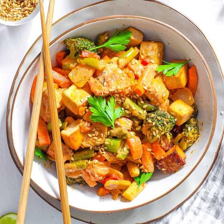 Vegetable Stir Fry Recipe (Healthy + Easy)