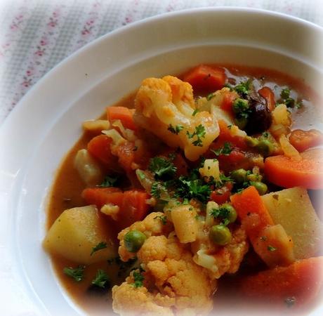 A VEGETABLE CURRY