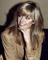 I love farrah's hair, although it would have been nice to see more women of color ! Back To The Past And Check Out Farrah Fawcett Hairstyles