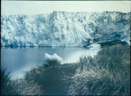 Early photography: Glacier, New Fortuna Bay – Frank Hurley