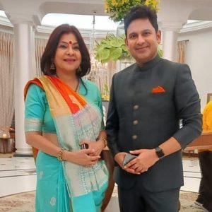 Manoj Muntashir Wiki, Age, Height, Family, Wife, Biography