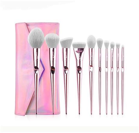 Microneedling, also called collagen induction therapy, percutaneous collagen induction, involves the use of many small needles to puncture the skin. Pink Princess 10 Piece Pro Make-Up Brush Set - Beauty Belle
