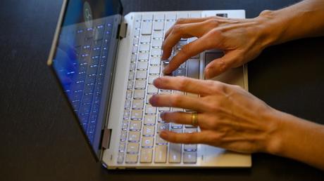 8 Best MacBook Pro alternatives for 2021