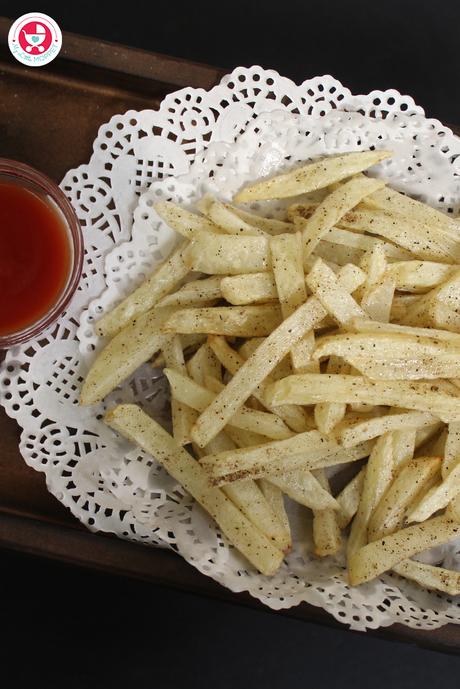 Here is a simple hack to make your baby enjoy the potatoes! French Fries for Babies is a tasty snack, which is very easy to make and nutritious as well.