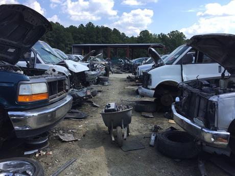 8 Tips for Buying Used Car Parts