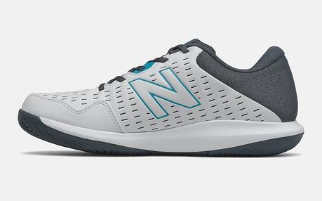 New Balance 696v4 tennis shoe