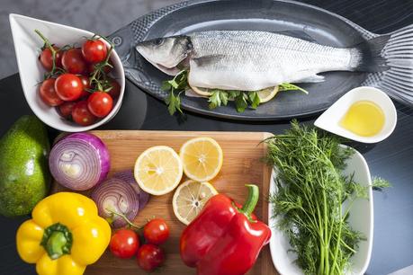 Mediterranean diet 101: a complete guide and meal plans for low-carb and traditional versions