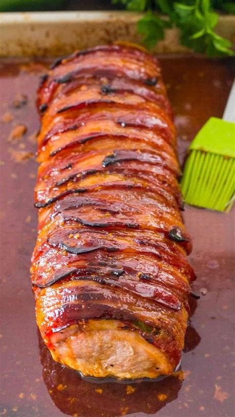 Cooking in the roasting pan: Bacon Wrapped Pork Tenderloin - Sweet and Savory Meals