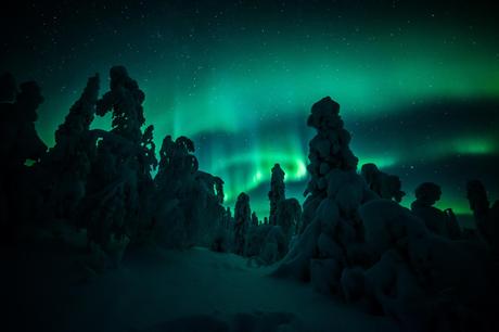 10 tips for Northern lights photography in Lapland during winter