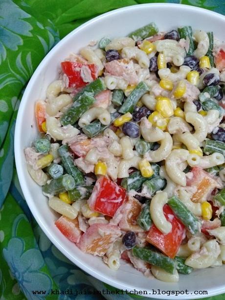 SALADE AUX PÂTES / PASTA SALAD / ENSALADA DE PASTA / سلطة المعكرونة