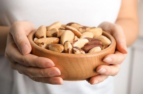 Brazil Nuts: Nutrition, Benefits and Side-Effects