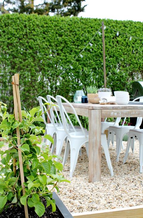 Cf Patio Challenge Before After With Joss Main White Metal Chairs 2 City Farmhouse