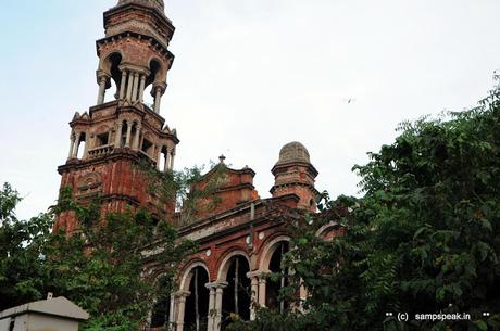 Bharat Insurance Building !!