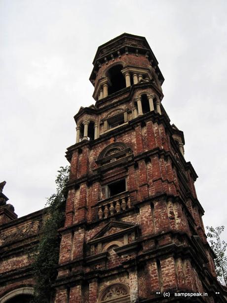 Bharat Insurance Building !!