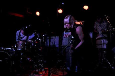 Tu Fawning 0294 AU AND TU FAWNING PLAYED MERCURY LOUNGE [PHOTOS]