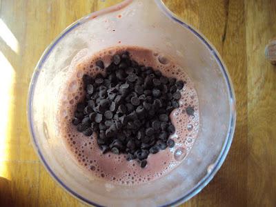 Choco-Berry Zest: Homemade Smoothie