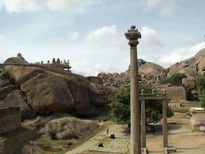 57) Vani vilas Sagara Dam (Marikanive) & Chitradurga Fort: (20/6/2012)