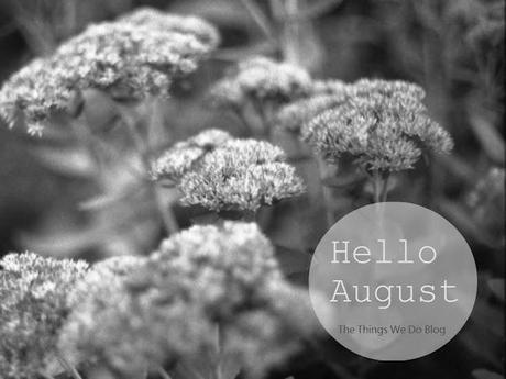 Hello August Wallpaper _black&white