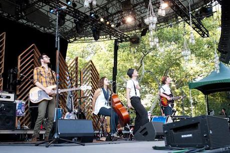 Lumineers 0280 THE LUMINEERS PLAYED CENTRAL PARK WITH OLD CROW MEDICINE SHOW [PHOTOS]