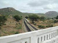 58) Makalidurga – Railway Trek: (13/7/2012)