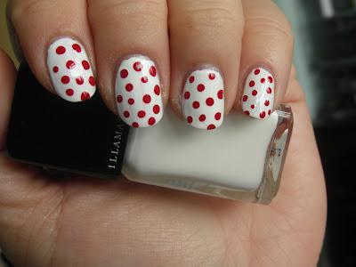 My Homage to Yayoi Kasuma: Polka Dot Nail Art - Paperblog