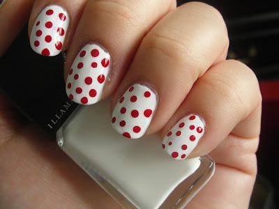 My Homage to Yayoi Kasuma: Polka Dot Nail Art